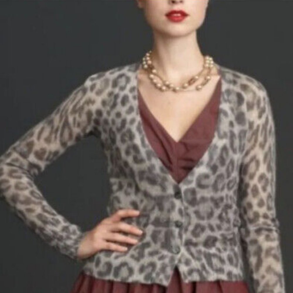 Banana Republic Mad Men Animal Print Mohair Blend Cropped Cardigan Size Small